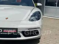 2021 Porsche Cayman