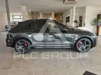 2021 Porsche MACAN