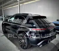2021 Porsche MACAN