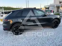 2021 Porsche MACAN