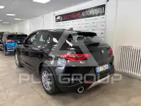 2021 Alfa Romeo Stelvio