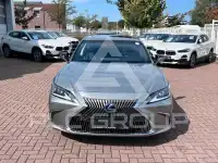 2021 Lexus ES300