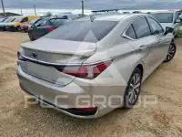 2021 Lexus ES300