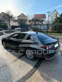 2021 Lexus ES300