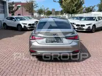 2021 Lexus ES300