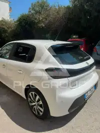 2021 Peugeot 208