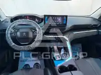 2021 Peugeot 5008