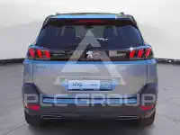 2021 Peugeot 5008