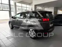 2021 Peugeot 5008