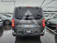2021 Peugeot Traveller