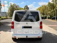 2021 Peugeot Traveller