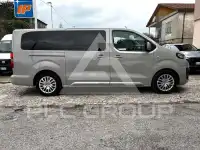 2021 Peugeot Traveller