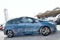 2021 Ford S-Max