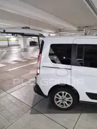 2021 Ford Tourneo
