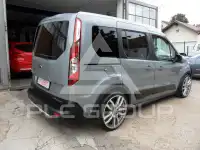 2021 Ford Tourneo