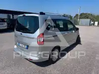 2021 Ford Tourneo