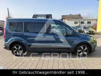 2021 Ford Tourneo