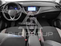 2021 Opel GrandlandX
