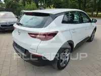 2021 Opel GrandlandX
