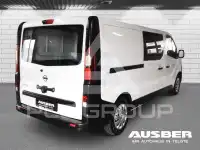 2022 Nissan NV 300