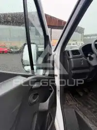 2022 Nissan NV 400