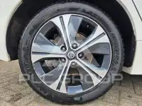 2022 Nissan LEAF