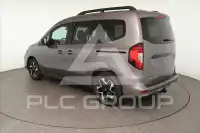 2022 Nissan TOWNSTAR
