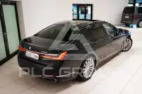 2022 BMW 740
