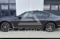 2022 BMW 740