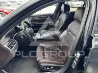 2022 BMW 740