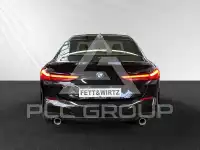 2022 BMW 220