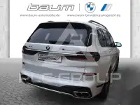 2022 BMW X7