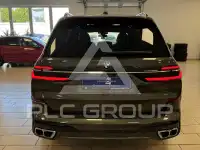 2022 BMW X7