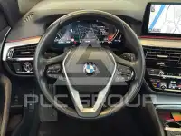 2022 BMW 530