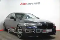 2022 BMW 530