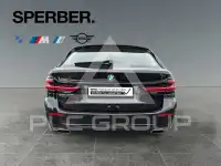 2022 BMW 530