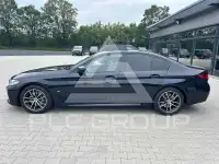 2022 BMW 530