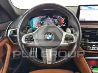 2022 BMW 530