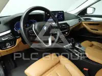 2022 BMW 530