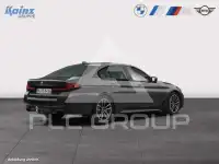 2022 BMW 530