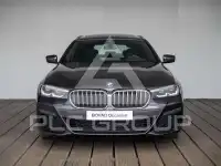 2022 BMW 530