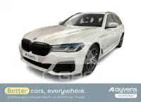 2022 BMW 530