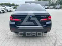 2022 BMW 530