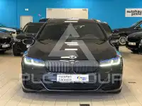 2022 BMW 530
