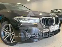 2022 BMW 530