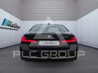 2022 BMW 530