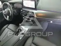 2022 BMW 530