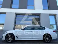 2022 BMW 530