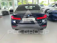 2022 BMW 530