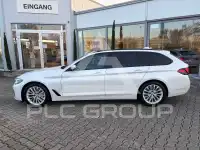 2022 BMW 530